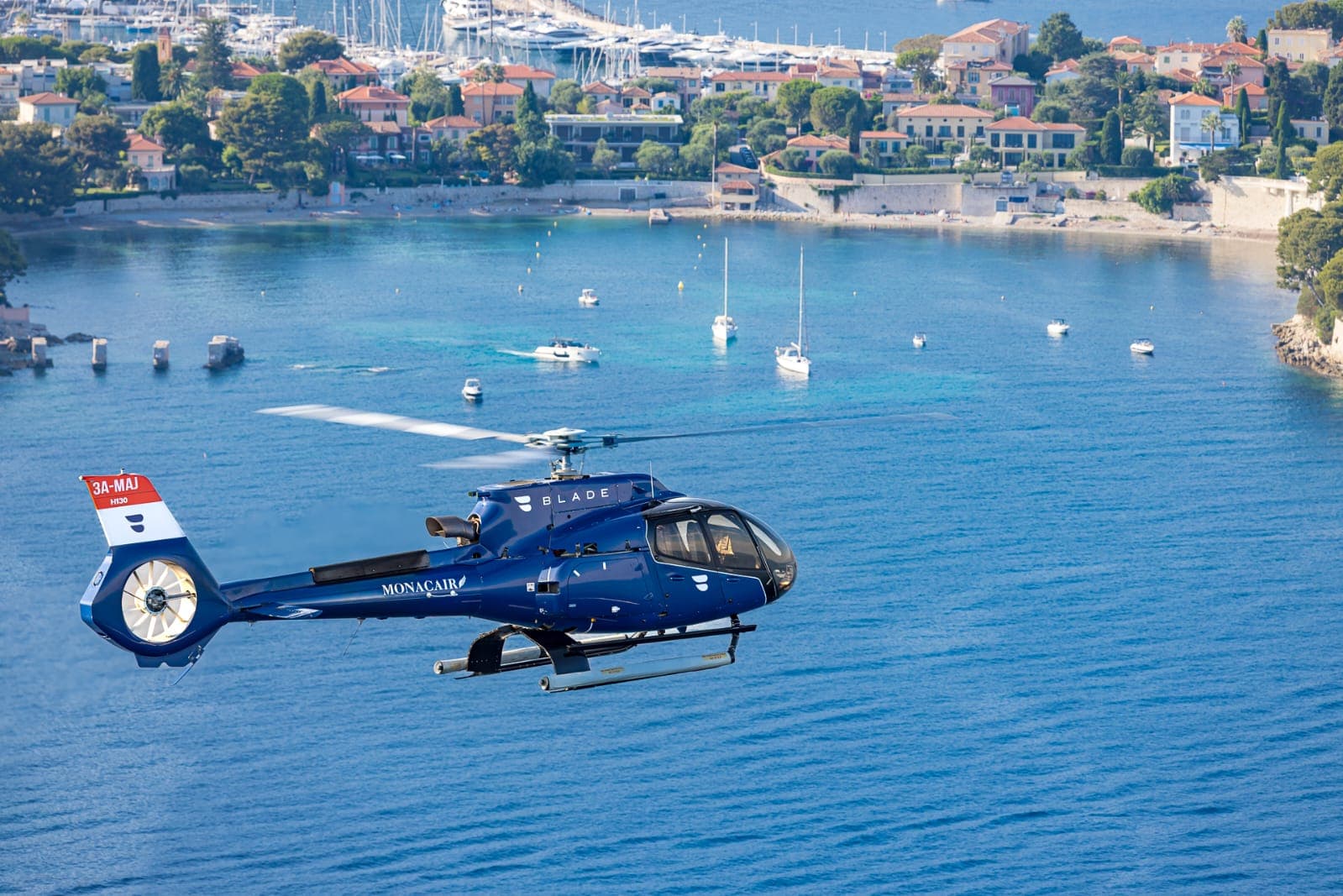 Panoramic flight Helicopter