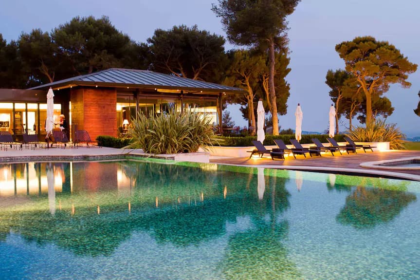 HOTEL DU CASTELLET HELICOPTERE