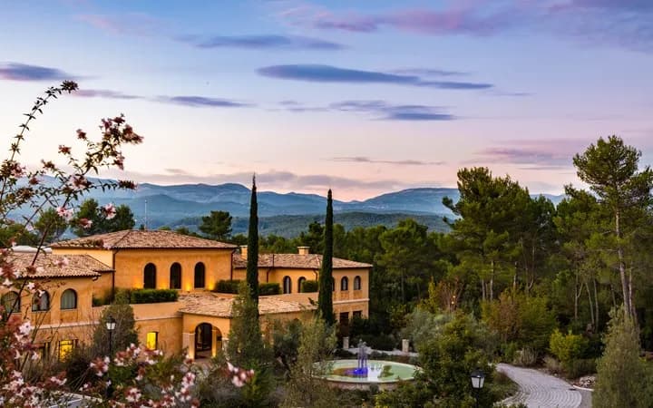 terre blanche hélicoptère