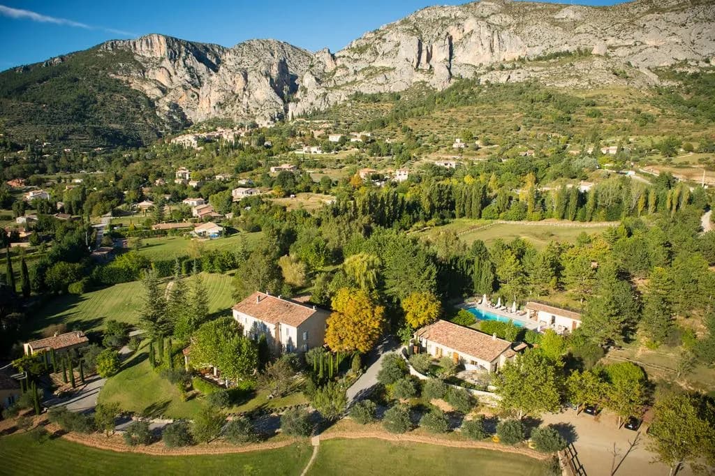 LA BASTIDE DE MOUSTIERS HELICOPTERE